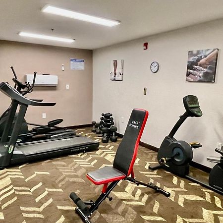 Quality Inn & Suites Clemmons I-40 Экстерьер фото