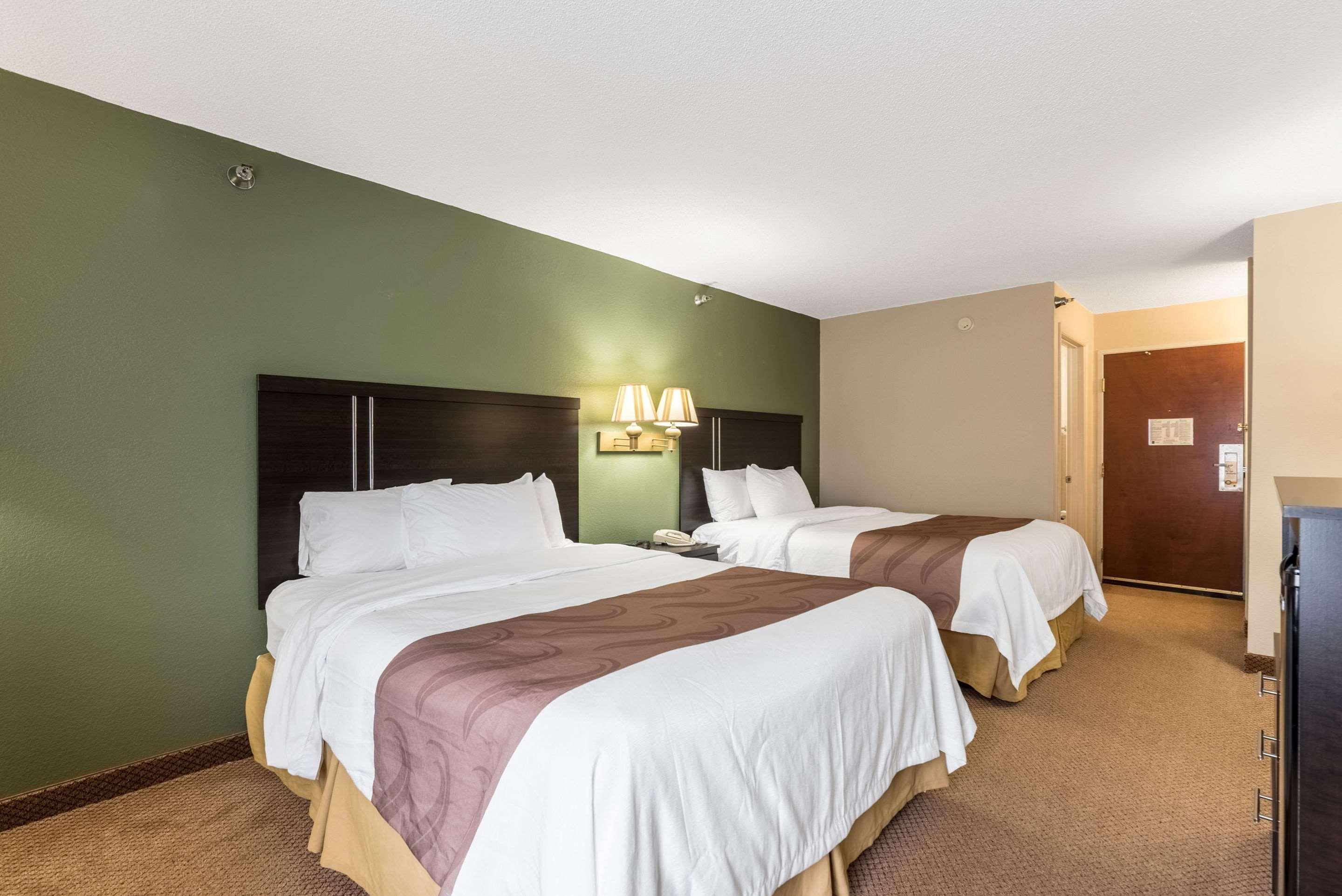Quality Inn & Suites Clemmons I-40 Экстерьер фото