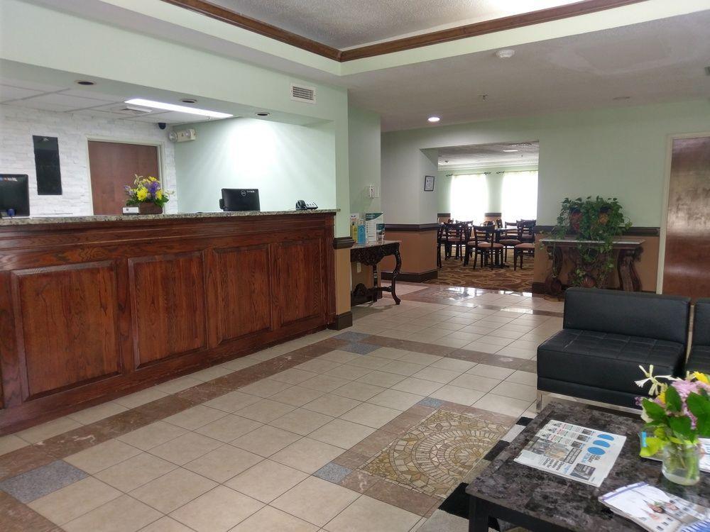 Quality Inn & Suites Clemmons I-40 Экстерьер фото