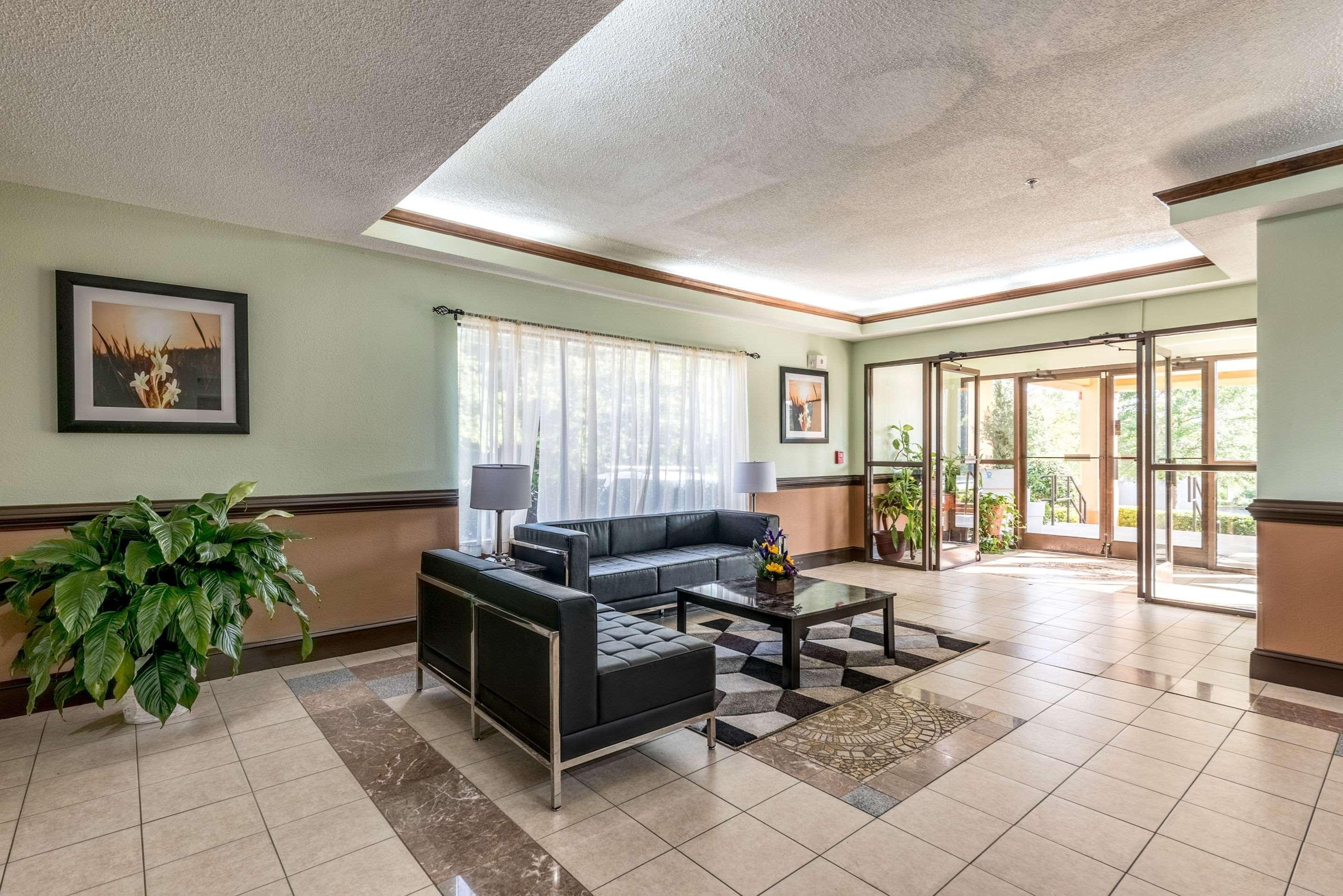Quality Inn & Suites Clemmons I-40 Экстерьер фото