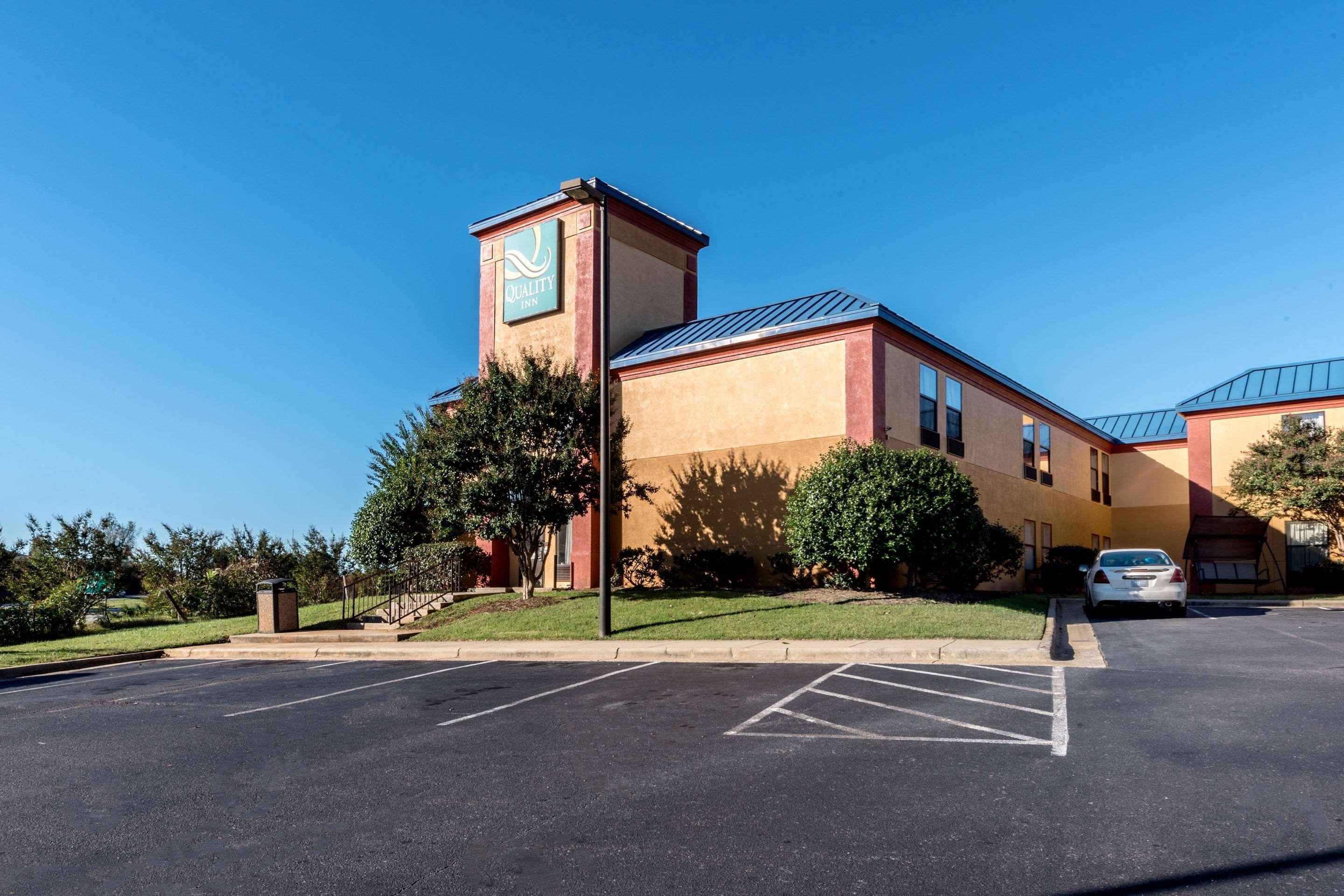 Quality Inn & Suites Clemmons I-40 Экстерьер фото