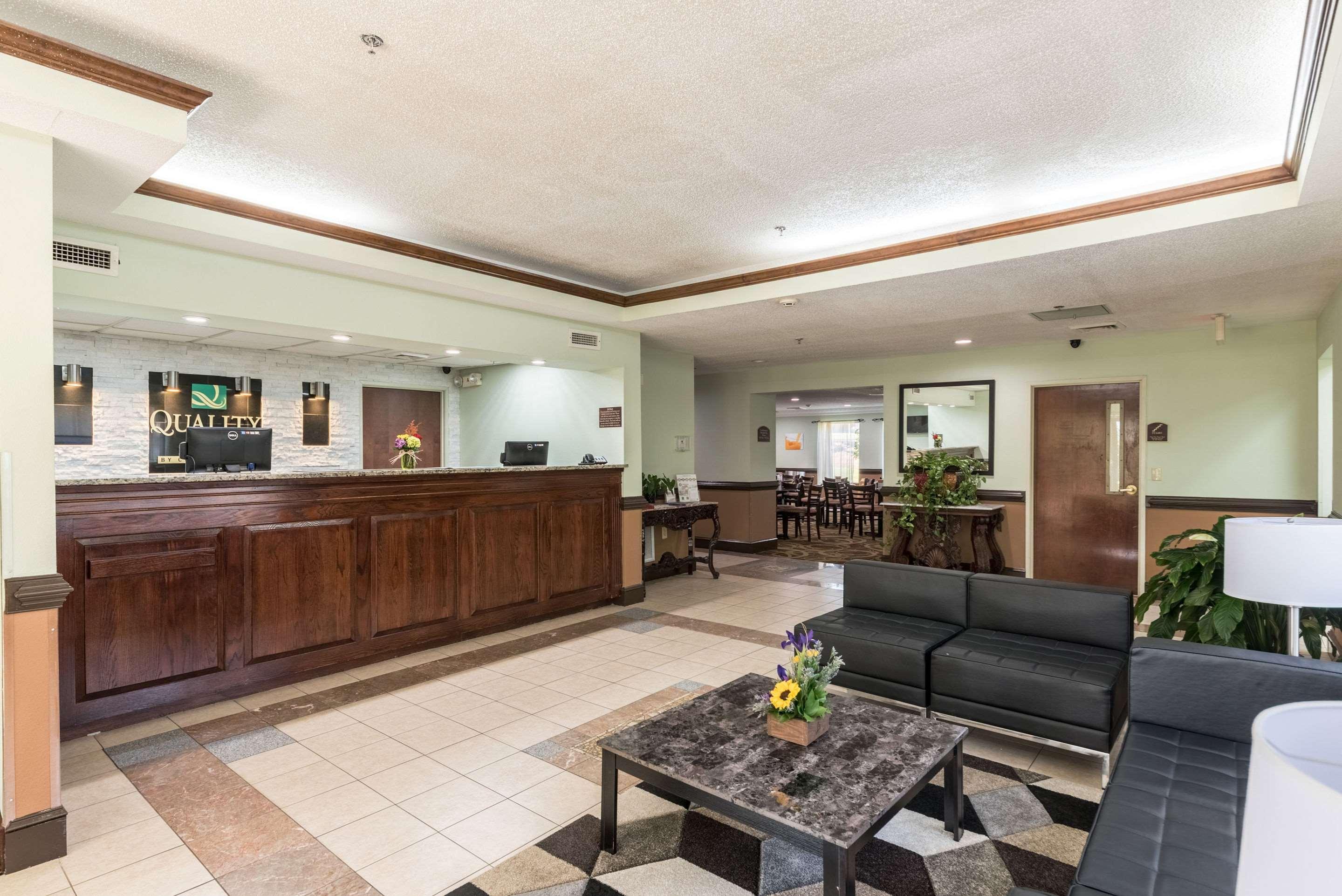 Quality Inn & Suites Clemmons I-40 Экстерьер фото