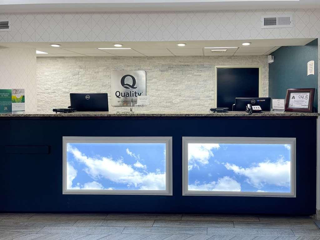 Quality Inn & Suites Clemmons I-40 Интерьер фото