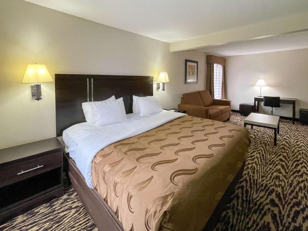 Quality Inn & Suites Clemmons I-40 Экстерьер фото
